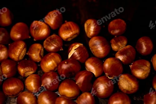 Preview: Chestnuts, maroni roasted chestnuts, popular autumn street food