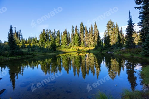 Preview: Mountains lake