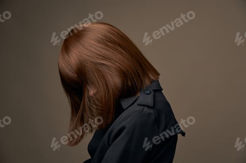 Preview: Pretty woman Light skin black coat close-up