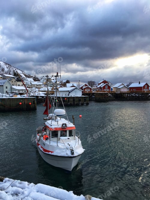 Preview: a fishing boat goes to sea