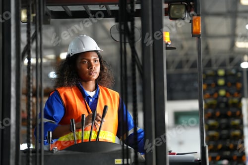 Preview: Warehouse Industrial and Logistics Companies inside