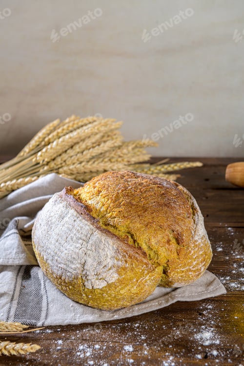 Preview: Homemade crispy turmeric bread