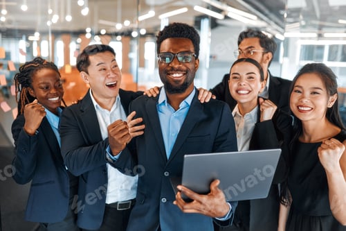 Preview: Business team working in office