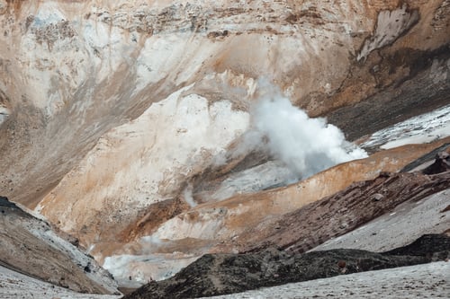 Preview: View of mountains and volcanoes from the edge of the crater