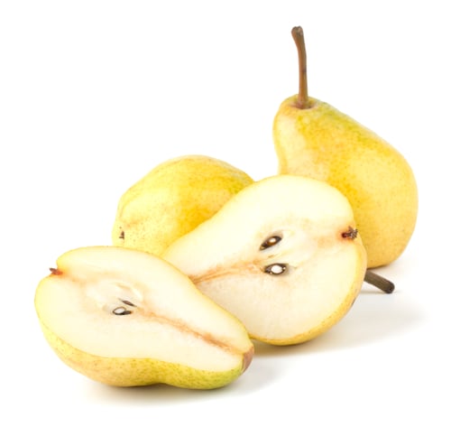 Preview: Fresh pears isolated on white background
