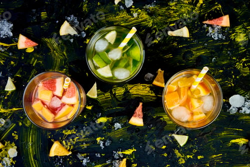 Preview: Healthy Detox citrus water or lemonade.