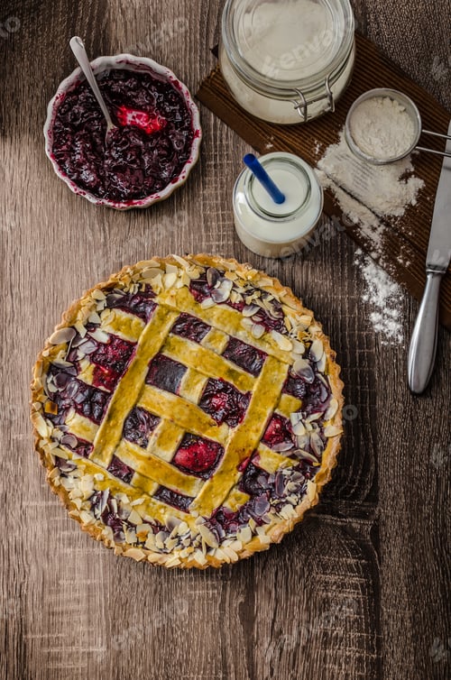 Preview: Shortbread tart with cherries