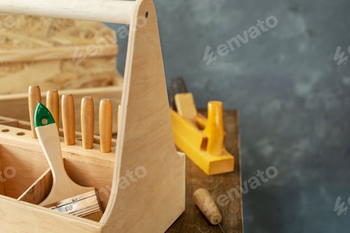 Preview: tool box and
joiner or carpenter tools