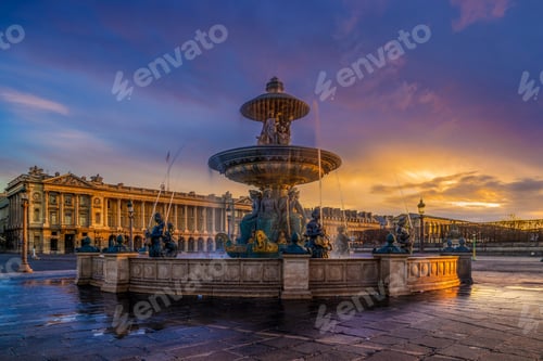 Preview: Fountain at Place de la Concorde in Paris