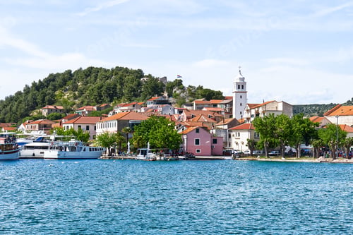 Preview: Skradin, Croatia. View on the Skradin and yachts in Krka national park in Croatia