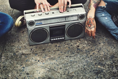 Preview: Friends listening to music