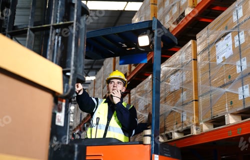 Preview: Warehouse Industrial and Logistics Companies inside