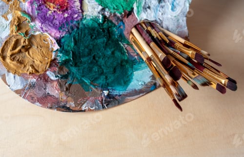 Preview: Paint Palette and Brushes with Mixed Colors