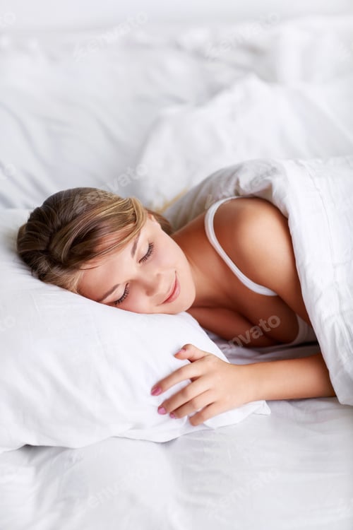 Preview: Sleeping girl