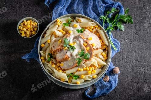 Preview: Tasty penne with chicken, corn and bechamel sauce