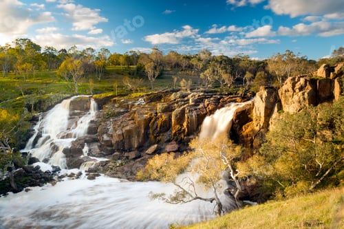 Vista previa: Nigretta Falls Waterfall Victoria Australia