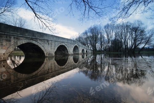 Preview: Old roman bridge