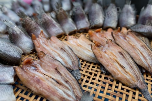 Preview: Dried fish in wet market