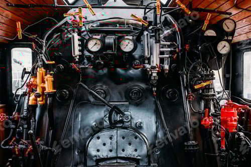 Preview: Old steam train, driver cab, nobody