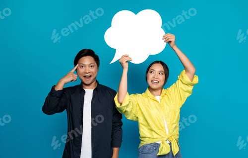 Preview: Positive young asian woman in casual hold abstract cloud with free space, man got idea, point finger