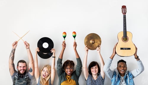 Preview: People together enjoying music