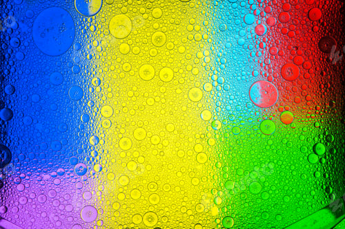 Preview: Glass surface with bubbles against colorful background