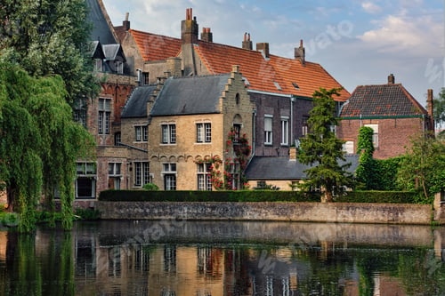 Preview: Canal and old houses. Bruges Brugge , Belgium