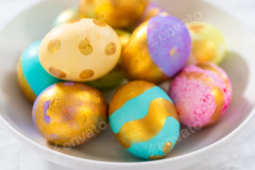 Preview: Easter eggs