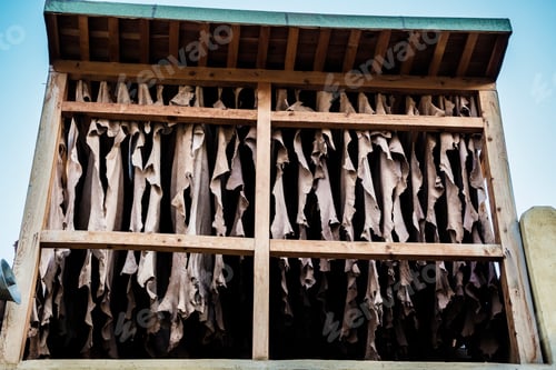 Preview: Dirty textile hanging in construction