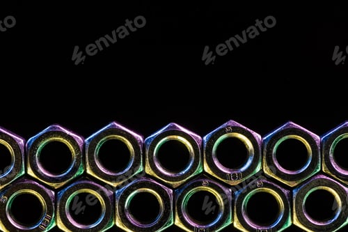 Preview: Seamless Shiny Steel Screws Pattern Isolated on Black
