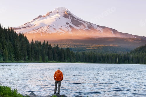 Preview: Mt Hood