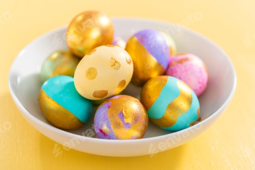 Preview: Easter eggs