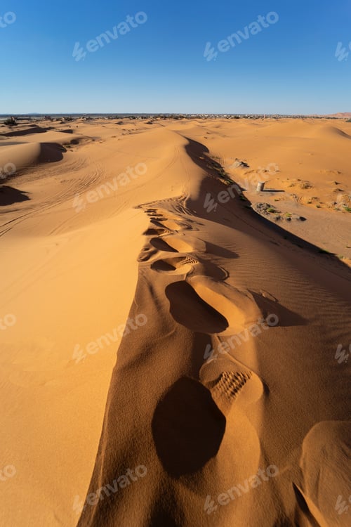 Preview: Footprints in the desert of Merzouga, Morocco