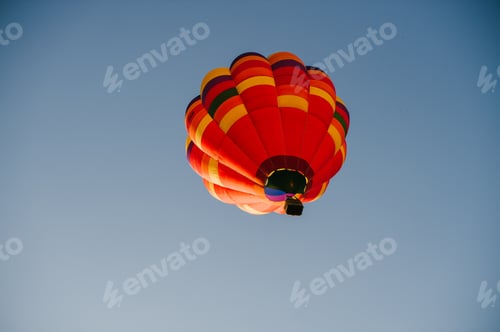 Vorschau: Heißluftballon am Himmel