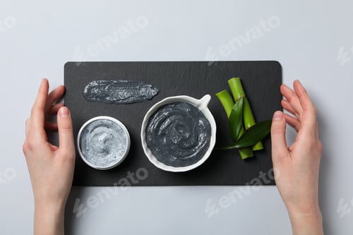 Preview: Fresh bamboo shoots with charcoal in the form of a paste