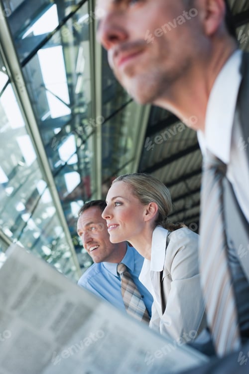 Preview: Germany, Leipzig-Halle, Airport, Business people, waiting, portrait