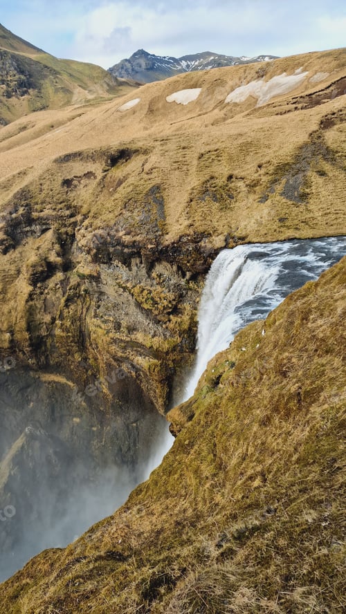 Preview: Gorgeous nordic skgafoss waterfall