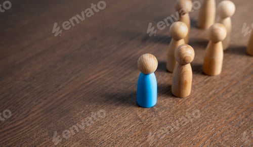 Preview: People follow the leader. The art of leading. Social skills. Guide.