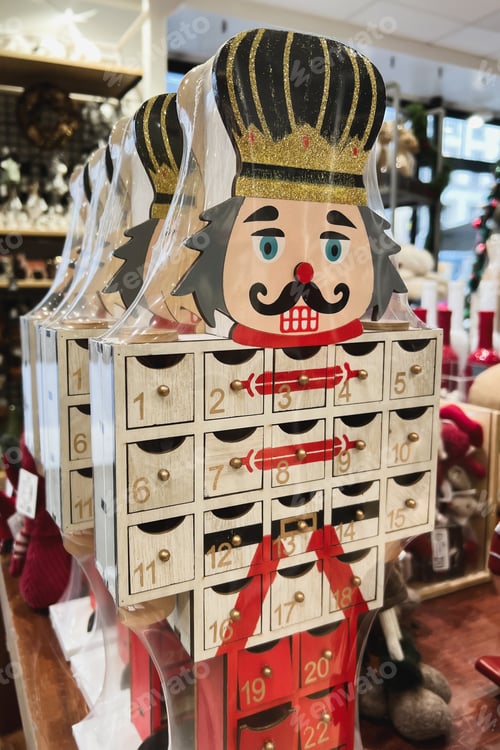 Preview: Nutcracker advent calendar in a shop