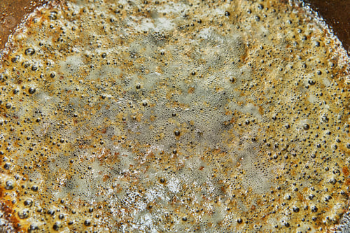 Preview: Cooked caramel in pan, for making pie