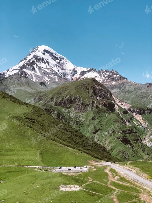 Preview: Mountains in summer
