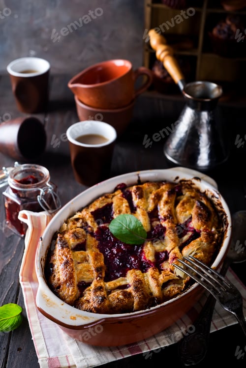 Preview: Homemade delicious cherry berry tart