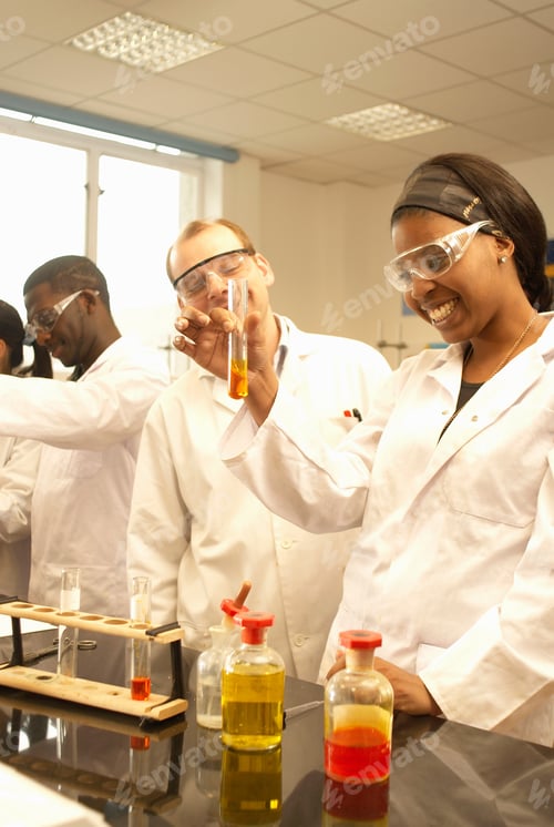 Preview: Scientists at work in lab