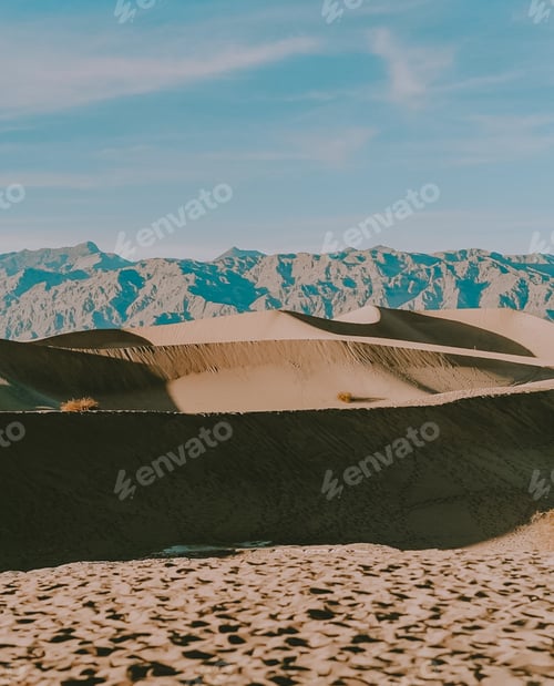 Preview: Deserto, céu, areia, montanhas