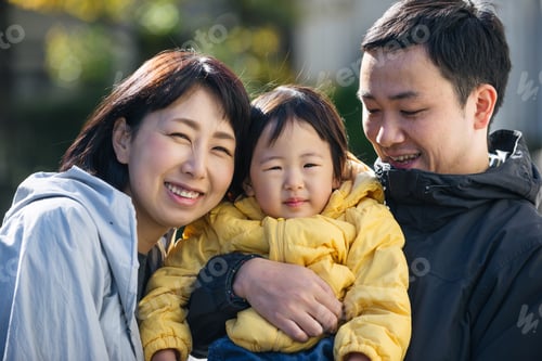 Preview: Japanese family in Tokyo