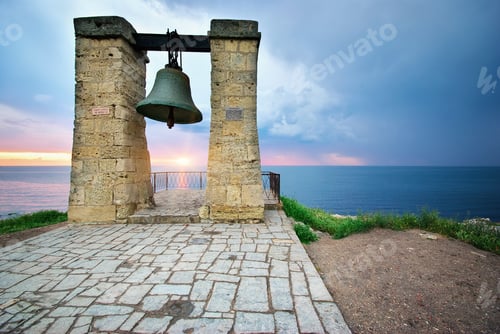 Preview: Big bell on sea shore