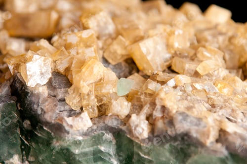 Preview: barite with celestine