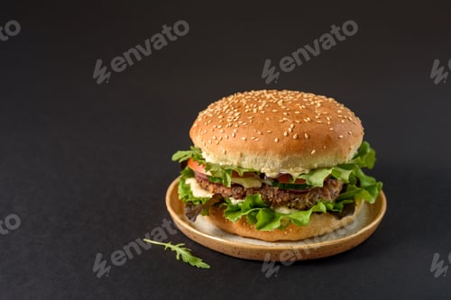 Preview: Vegetarian burger with bean patty