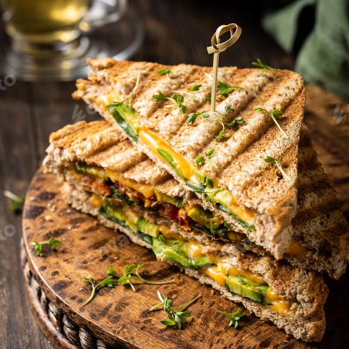 Preview: Healthy avocado toasts for lunch