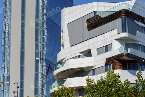 Preview: Milan, Italy: residential Hadid buildings modern Citylife park